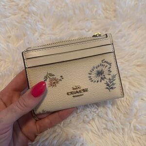 Coach Mini Skinny ID Case- Dandelion Print